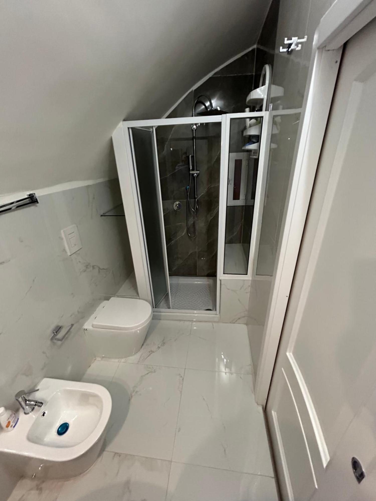 Brother'S 50 Lägenhet Neapel Exteriör bild